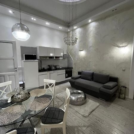 White Luxury Apartment Budapest Luaran gambar