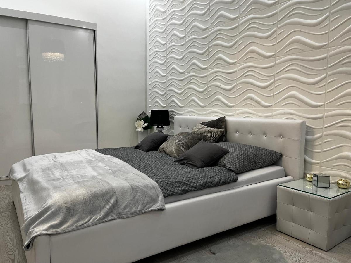 White Luxury Apartment Budapest Luaran gambar